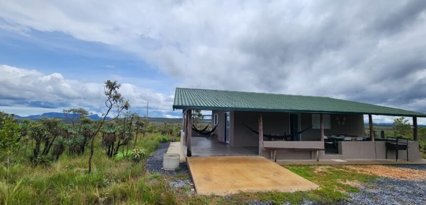 Chácara – Porteira Fechada – Rio – 5.7ha -Vale Verde – Alto Paraíso de Goiás