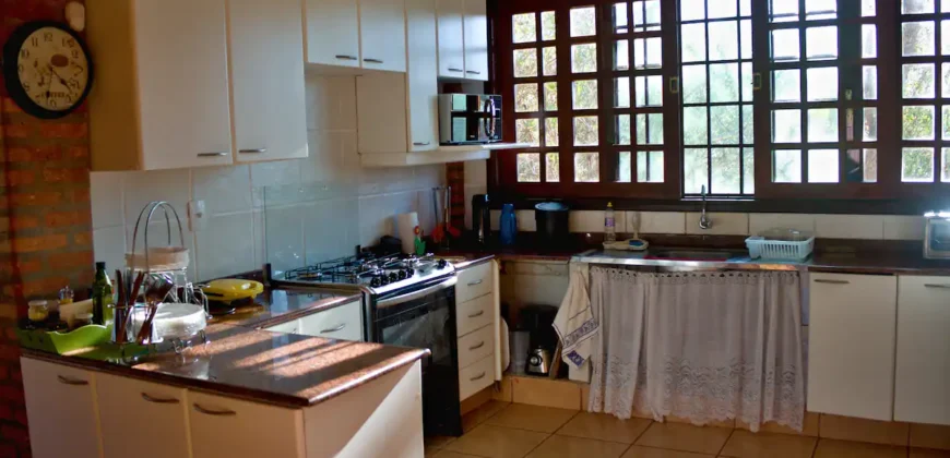 Vende-se Linda Casa Mística – Área de Laser – Estância Paraíso – Alto Paraíso de Goiás
