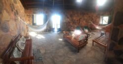 Chácara 4ha Beira Rio dos Couros – Casa Exótica e Ecológica – 12 km Alto Paraíso sentido São Jorge