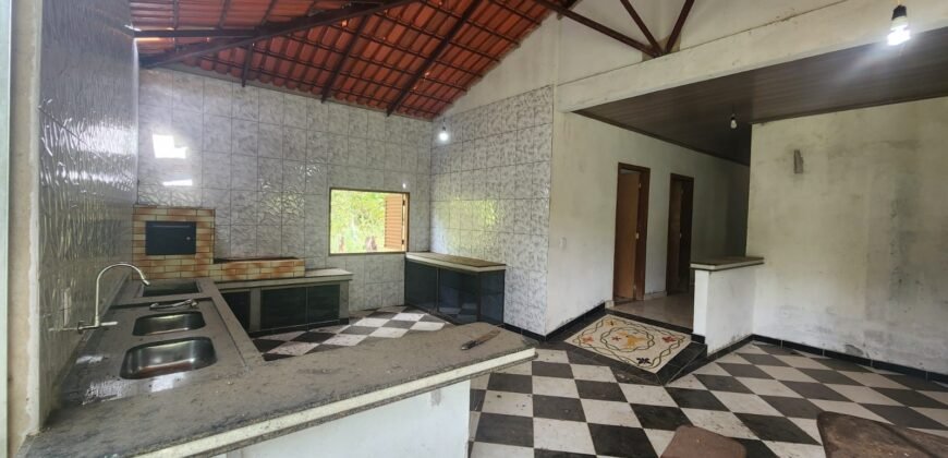Casa – Rio – área 3,5ha – 9 km da Cachoeira Macaquinhos – Povoado Vereda – Alto Paraíso de Goiás