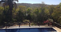 Maravilhosa Casa na Natureza – Condomínio Rural – 2 km do Centro de Alto Paraíso de Goiás