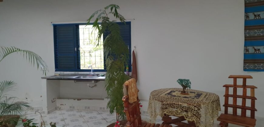 Chácara 4ha Beira Rio dos Couros – Casa Exótica e Ecológica – 12 km Alto Paraíso sentido São Jorge