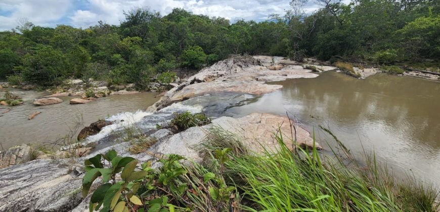Fazenda 76 ha – Cachoeira – 12km Teresina de Goiás – Chapada dos Veadeiros