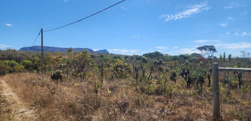 Chácara 4.000 m2 – Rio – Condomínio Rural – 12 km de Alto Paraíso sentido São Jorge
