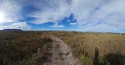 Chácara 5,30ha – Rio – Morro da Baleia – 13 km de Alto Paraíso de Goiás sentido São Jorge
