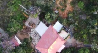 Lindo Chalé na Comunidade Rural no Km 12 – rio – entre Alto Paraíso e São Jorge