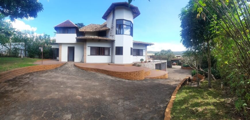 Vende-se Linda Casa Mística – Área de Laser – Estância Paraíso – Alto Paraíso de Goiás