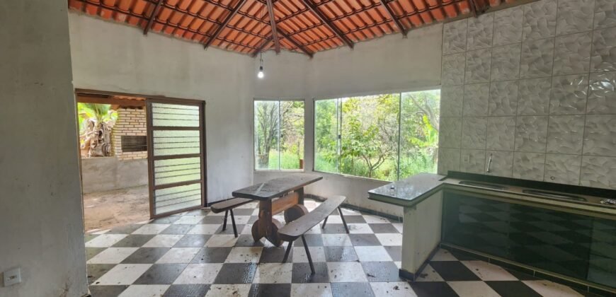 Casa – Rio – área 3,5ha – 9 km da Cachoeira Macaquinhos – Povoado Vereda – Alto Paraíso de Goiás