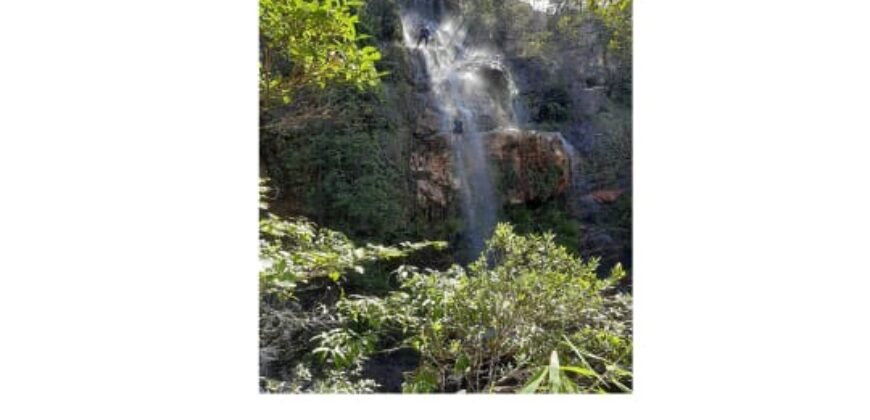 Vende-se Chácara 4ha – Acesso a Cachoeira Água Fria – Vista – 5km de Alto Paraíso de Goiás
