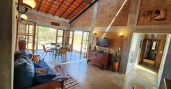 Maravilhosa Casa – pegada ecológica – 2,5km de Cavalcante/GO sentido Cachoeira Santa Barbara – Chapada dos Veadeiros