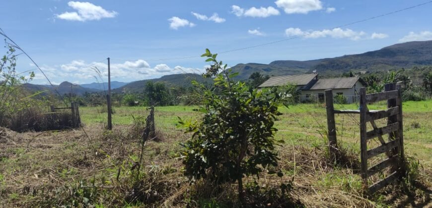Vende-se Casa Adobe – Condomínio Oasis – Vale Azul – Alto Paraíso de Goiás