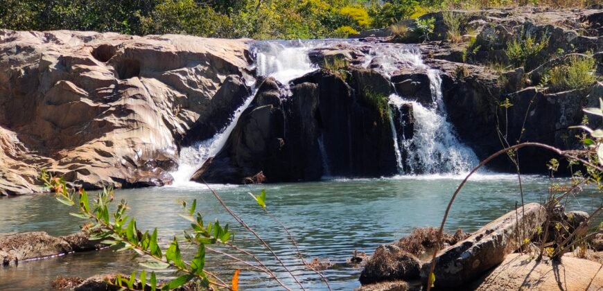 Fazenda 76 ha – Cachoeira – 12km Teresina de Goiás – Chapada dos Veadeiros