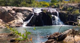 Fazenda 76 ha – Cachoeira – 12km Teresina de Goiás – Chapada dos Veadeiros