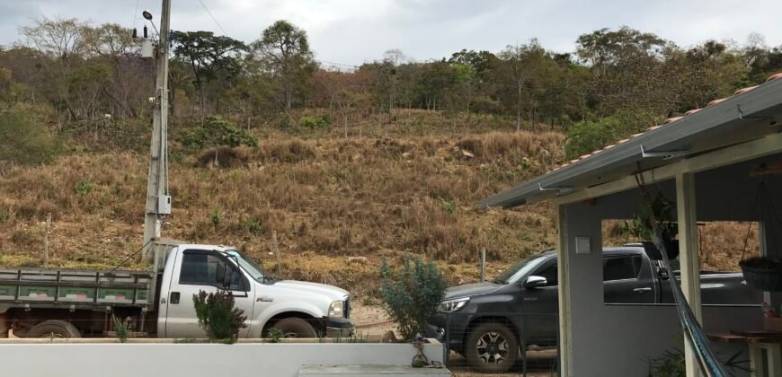 Fazenda  20 alqueires –  Cachoeira – Próximo a Cachoeira Poço Encantado – Casa Sede – Nascente – Piscina aquecida – Alto Paraíso de Goiás