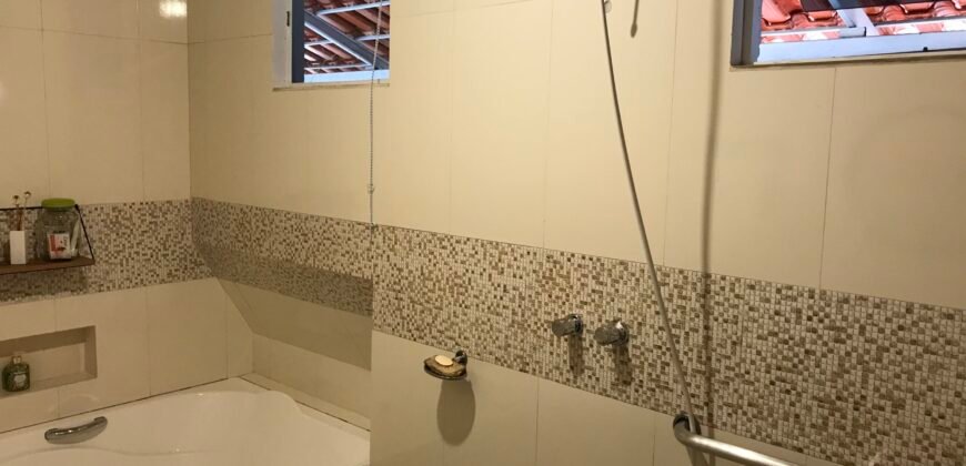 Fazenda  20 alqueires –  Cachoeira – Próximo a Cachoeira Poço Encantado – Casa Sede – Nascente – Piscina aquecida – Alto Paraíso de Goiás
