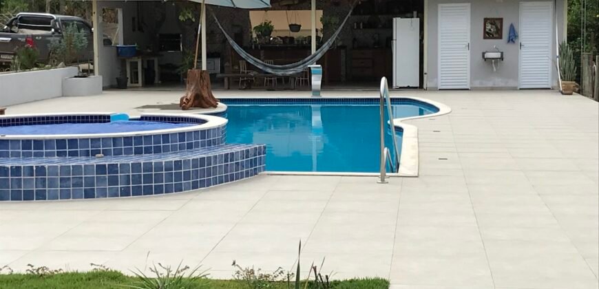 Fazenda  20 alqueires –  Cachoeira – Próximo a Cachoeira Poço Encantado – Casa Sede – Nascente – Piscina aquecida – Alto Paraíso de Goiás