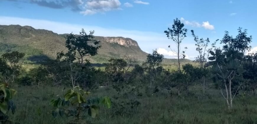 Casa nova em Adobe na Reserva Bacupari – Rio – Cavalcante/GO – Chapada dos Veadeiros