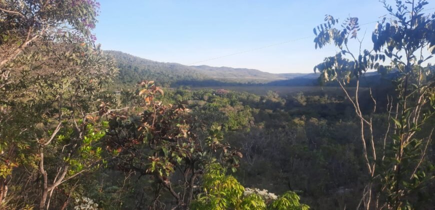 Chácara 4ha Beira Rio dos Couros – Casa Exótica e Ecológica – 12 km Alto Paraíso sentido São Jorge