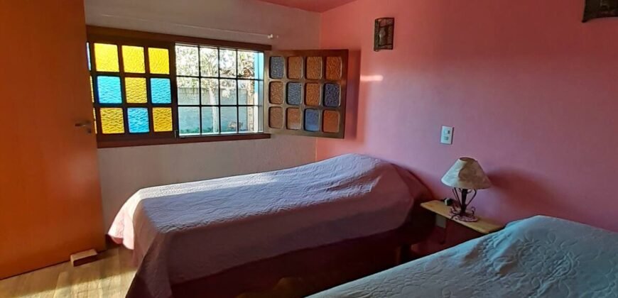 Vende-se Linda Casa Mística – Área de Laser – Estância Paraíso – Alto Paraíso de Goiás