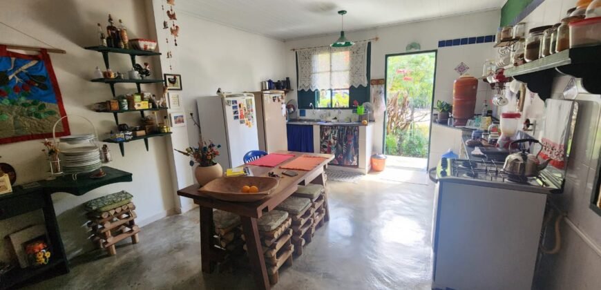 Oportunidade Exclusiva! Pousada à Venda em Cavalcante – Lote 2.000 m2 – Chapada dos Veadeiros