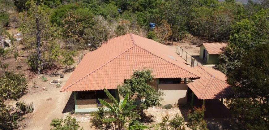 Casa nova em Adobe na Reserva Bacupari – Rio – Cavalcante/GO – Chapada dos Veadeiros