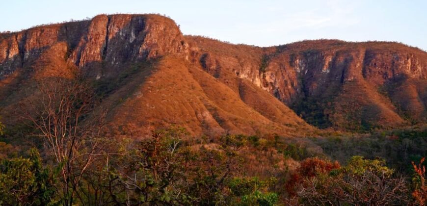 Chácara 4.3 ha – Vista Cênica – Pé de Serra – – Fazenda Santa Rita – 12 km de Alto Paraíso – Infraestrutura