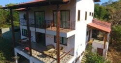 Maravilhosa Casa no Bairro Estância Paraíso – Alto Paraíso de Goiás – Chapada dos Veadeiros