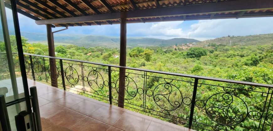 Maravilhosa Casa no Bairro Estância Paraíso – Alto Paraíso de Goiás – Chapada dos Veadeiros