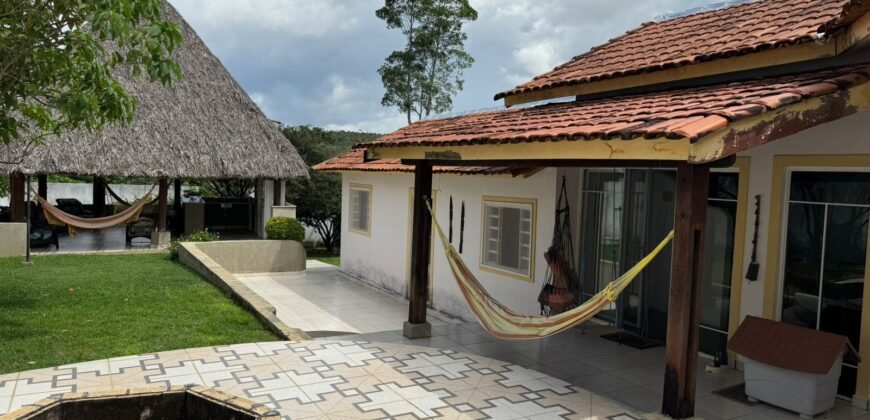 Vende-se Linda Casa – Estância Paraíso – Alto Paraíso de Goiás