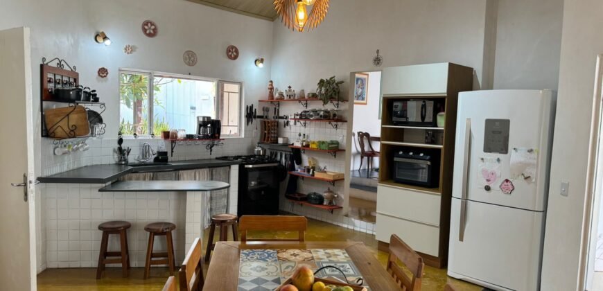Vende-se Linda Casa – Estância Paraíso – Alto Paraíso de Goiás