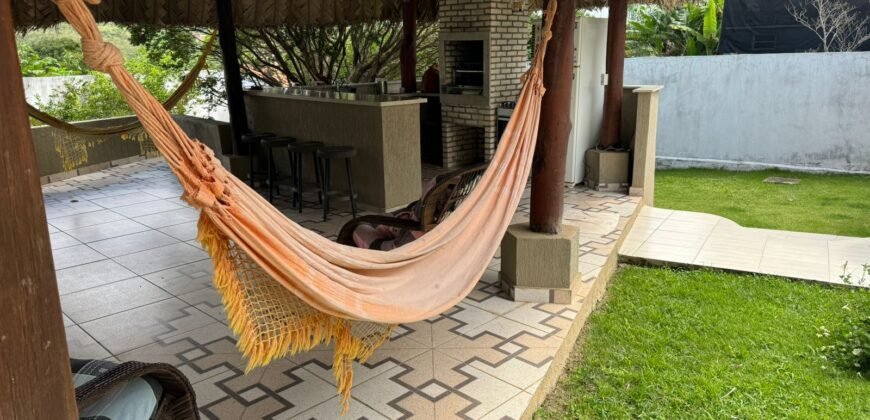 Vende-se Linda Casa – Estância Paraíso – Alto Paraíso de Goiás