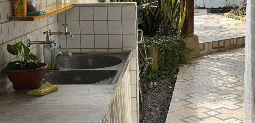 Vende-se Linda Casa – Estância Paraíso – Alto Paraíso de Goiás
