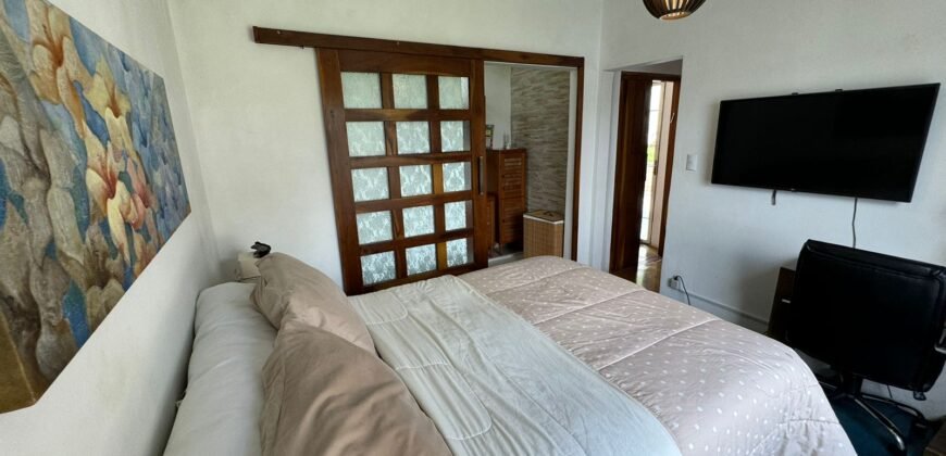 Vende-se Linda Casa – Estância Paraíso – Alto Paraíso de Goiás