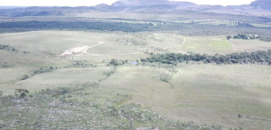 Oportunidade Imperdível! Fazenda 240ha com Nascente e Vista Cênica na Chapada dos Veadeiros 🌿
