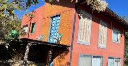2 Casas – Lote 1.985 m2 – Urbano – 200m da Cachoeira da Usina – Alto Paraíso de Goiás