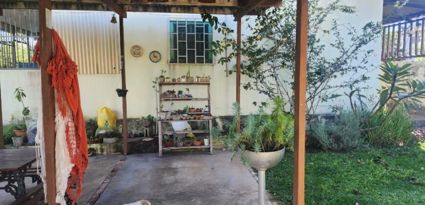 Casa no Centro – Excelente localização – Alto Paraíso de Goias