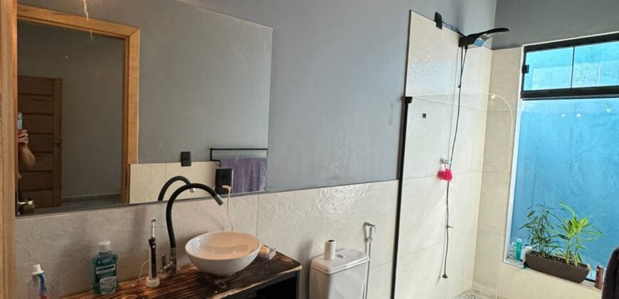 Excelente Oportunidade de Investimento! 3 Casas no Mesmo Lote – Ideal para Renda de Aluguel – Alto Paraíso de Goiás