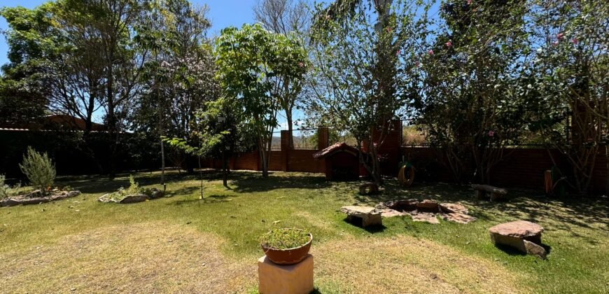 Casa + Chalé – 1.308m2 – Estância Paraíso – Alto Paraíso de Goiás