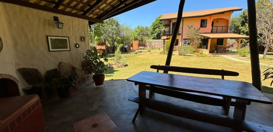 Casa + Chalé – 1.308m2 – Estância Paraíso – Alto Paraíso de Goiás
