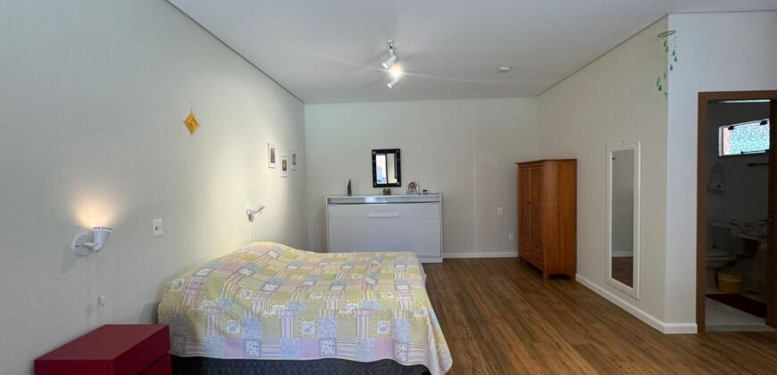 Casa + Chalé – 1.308m2 – Estância Paraíso – Alto Paraíso de Goiás