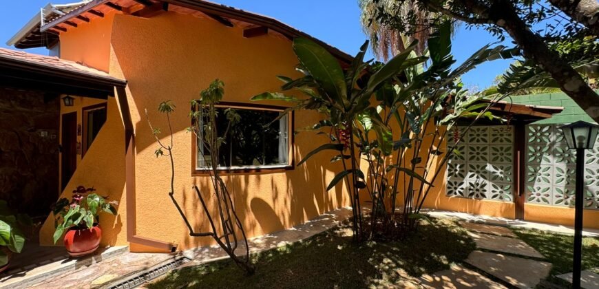 Casa + Chalé – 1.308m2 – Estância Paraíso – Alto Paraíso de Goiás