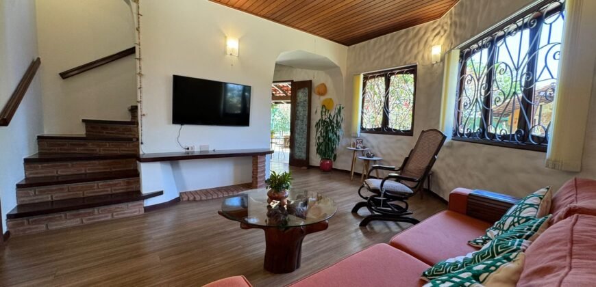 Casa + Chalé – 1.308m2 – Estância Paraíso – Alto Paraíso de Goiás