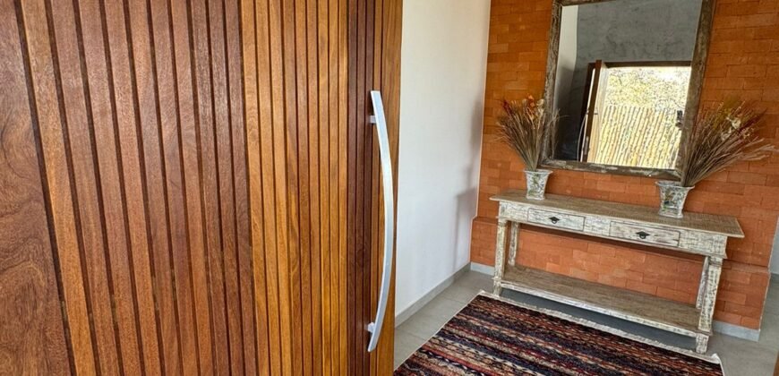 Linda Casa 3 Suítes – Piscina – Alto Paraíso de Goiás