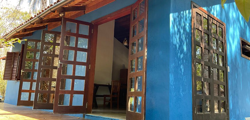 Vende-se Casa no Moinho – 1.300m2 – 12km de Alto Paraíso de Goiás