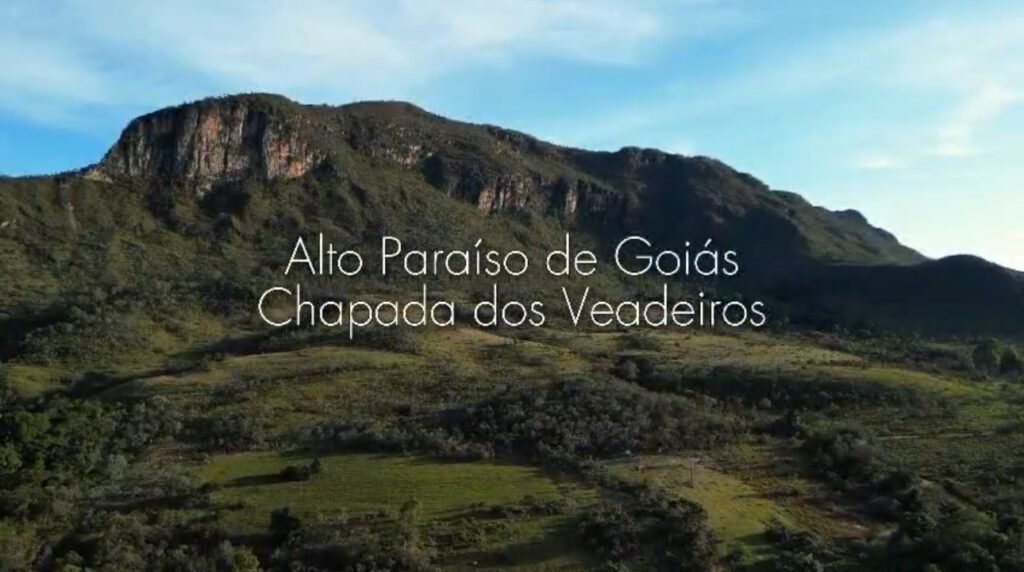 Oportunidade – Gleba de Terra com 4ha – km 12 – entre Alto Paraíso e São Jorge – Escriturada – Chapada dos Veadeiros