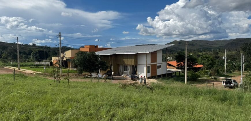 Lote 1.045m2 – Condomínio Vale Azul – Alto Paraíso de Goiás