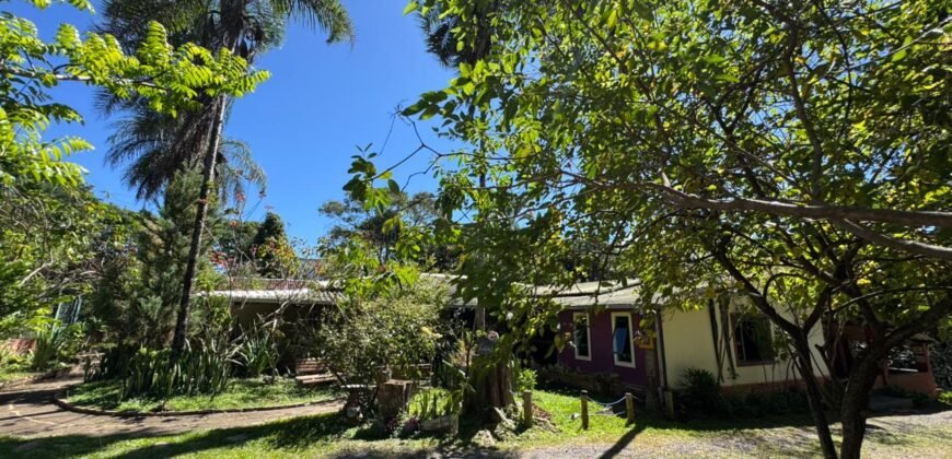 Pousada em funcionamento – Centro – Alto Paraíso de Goiás – Chapada dos Veadeiros