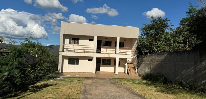 VENDE-SE PRÉDIO COM DUAS CASAS – ÓTIMA OPORTUNIDADE EM ALTO PARAÍSO