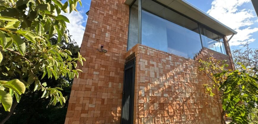 Sobrado + 4 apartamentos – Eldorado – Alto Paraíso de Goiás