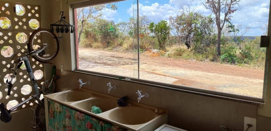 Chácara com Vista Permanente, acesso ao Rio e Conforto na Chapada! 4.7ha